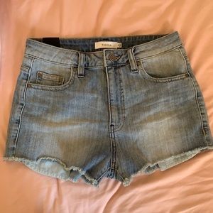 aritzia high rise jean shorts